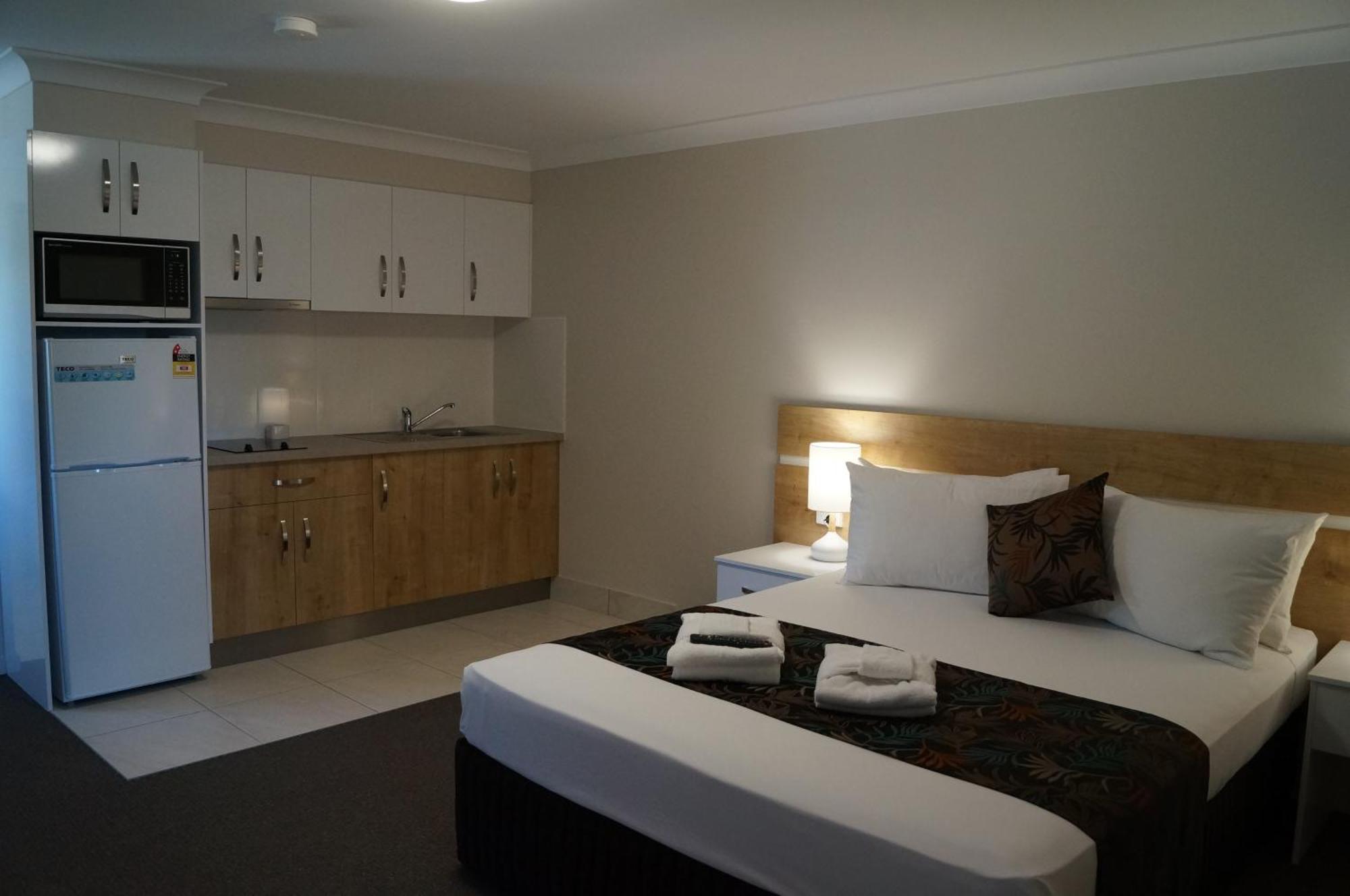 Castle Crest Motel Townsville Esterno foto