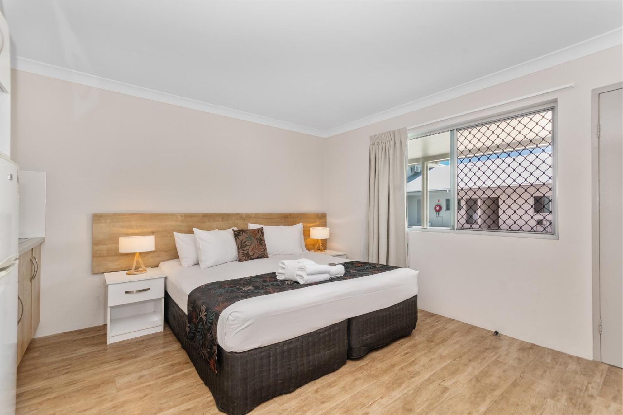 Castle Crest Motel Townsville Esterno foto