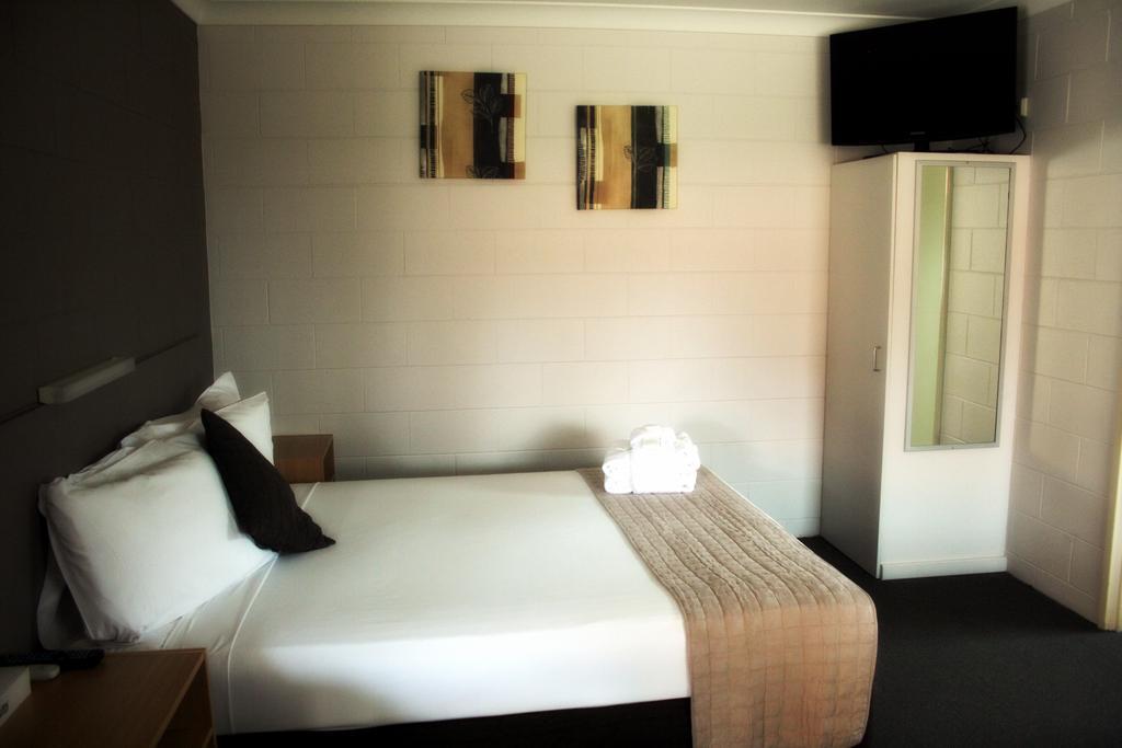 Castle Crest Motel Townsville Camera foto