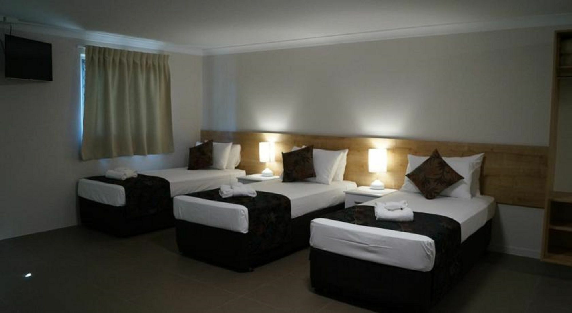 Castle Crest Motel Townsville Esterno foto